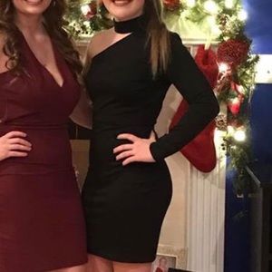 Black one sleeve dress